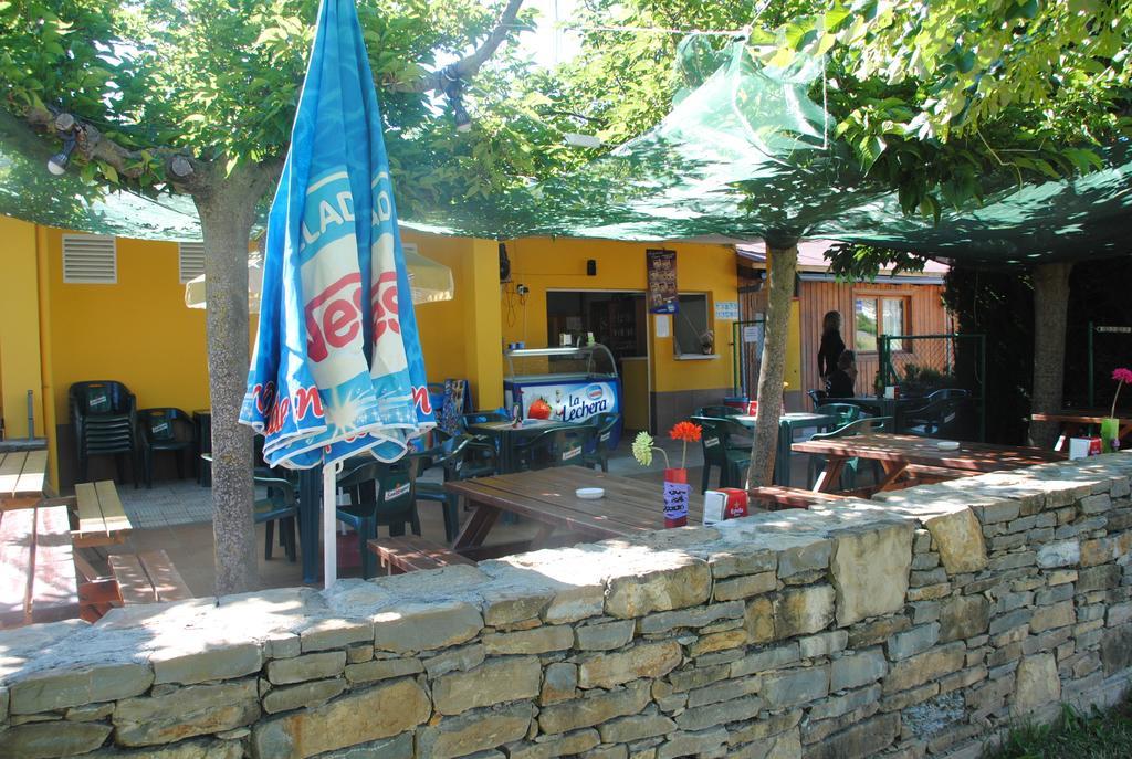 Camping Organya Hotel Exterior photo